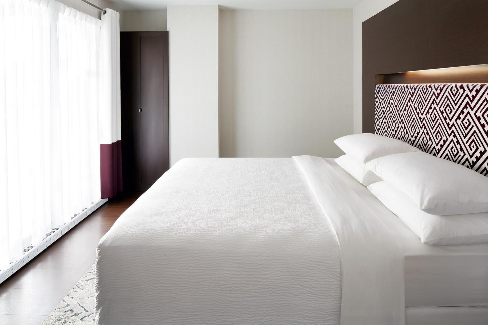 Four Points By Sheraton Levis Convention Centre Eksteriør bilde
